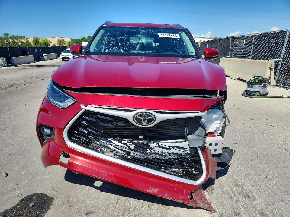 Photo 5 from auction – 2021 TOYOTA HIGHLANDER with VIN 5TDGZRAH7MS080185