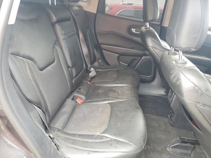 Photo 10 from auction – 2018 JEEP COMPASS with VIN 3C4NJDBB9JT168314