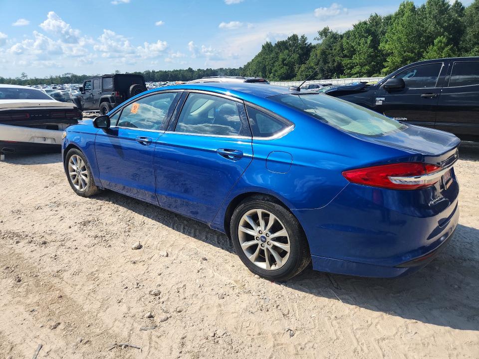 Photo 2 from auction – 2017 FORD FUSION with VIN 3FA6P0H71HR150501