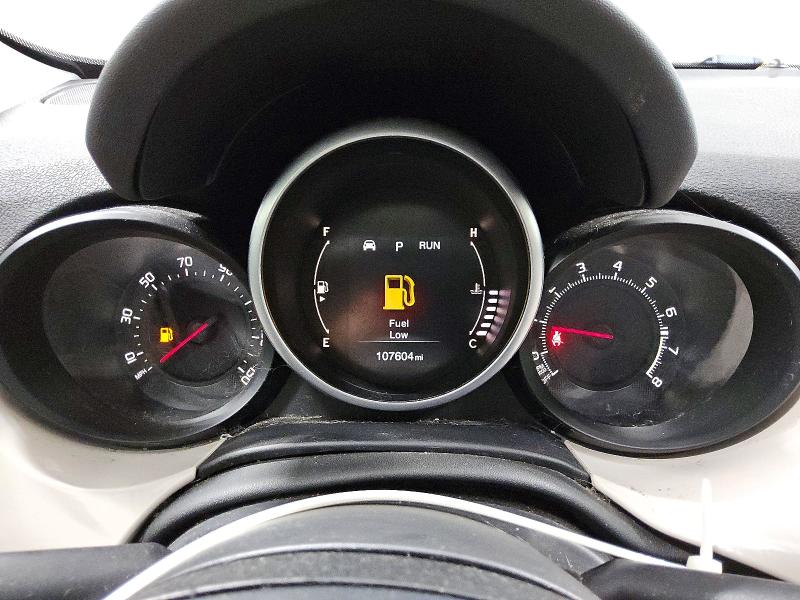 Photo 9 from auction – 2016 FIAT 500X with VIN ZFBCFXDTXGP349079