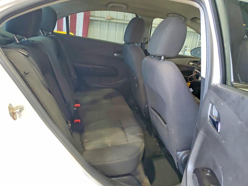 Photo 10 from auction – 2019 CHEVROLET SONIC with VIN 1G1JD5SB5K4123432