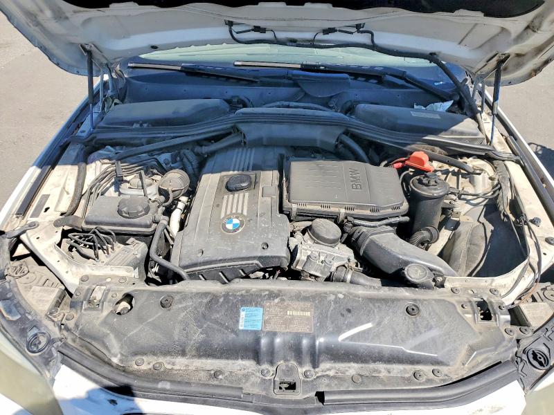 Foto 11 de la subasta – 2010 BMW 535 con VIN WBANV9C58AC391561