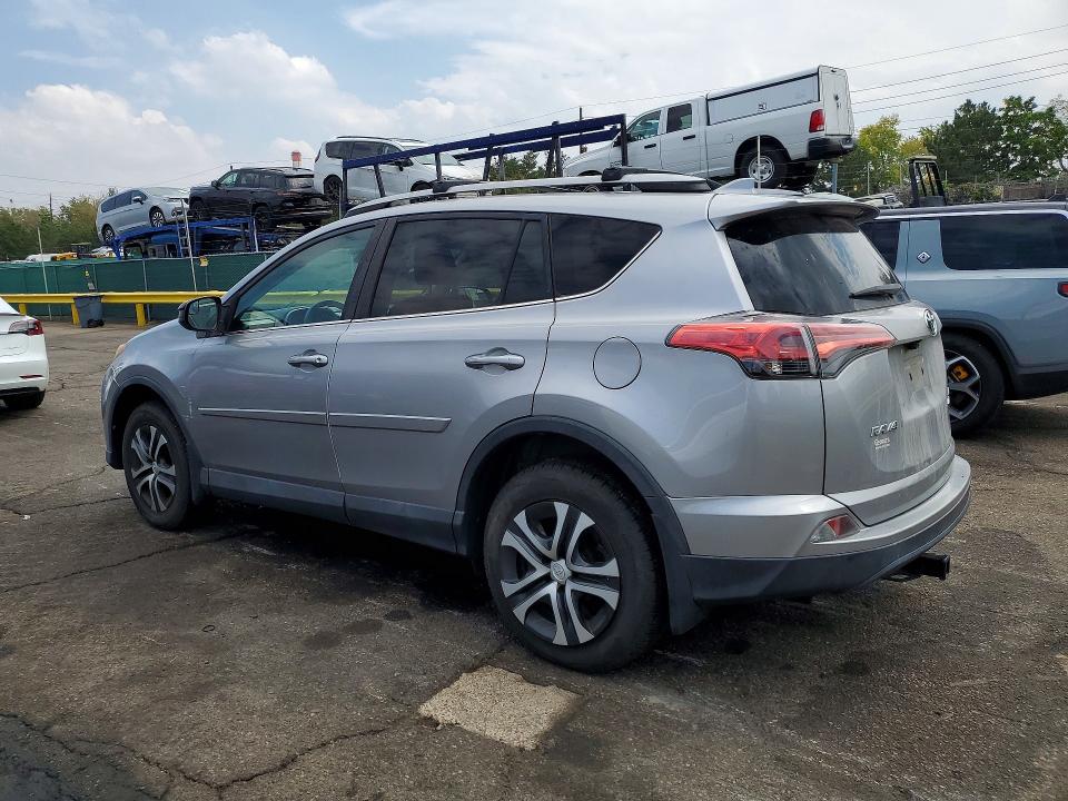 Photo 2 from auction – 2017 TOYOTA RAV4 with VIN 2T3BFREV4HW541057