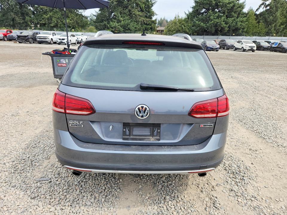 Photo 6 from auction – 2019 VOLKSWAGEN GOLF ALLTRACK with VIN 3VWH17AU2KM501561