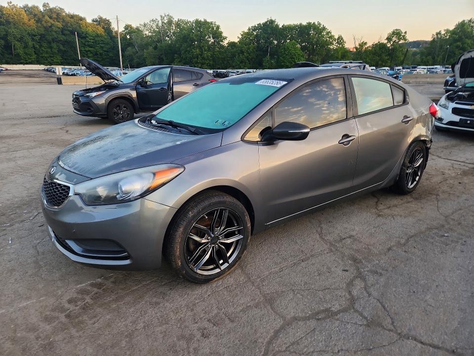KIA FORTE 2016 with VIN KNAFX4A6XG5584451 - Photo from auction