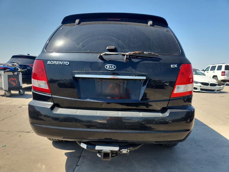 Photo 6 from auction – 2005 KIA SORENTO with VIN KNDJD733155418553