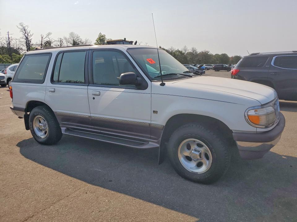 Photo 4 from auction – 1997 FORD EXPLORER with VIN 1FMDU35P8VZA78876