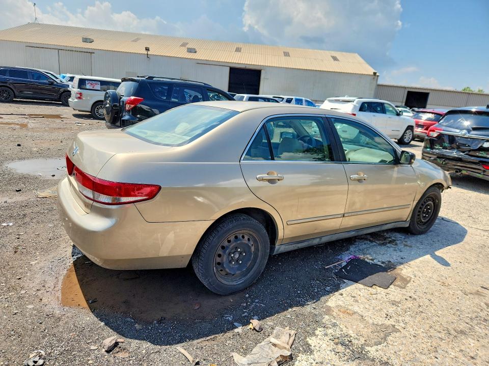 Photo 3 from auction – 2004 HONDA ACCORD with VIN 1HGCM56304A102058