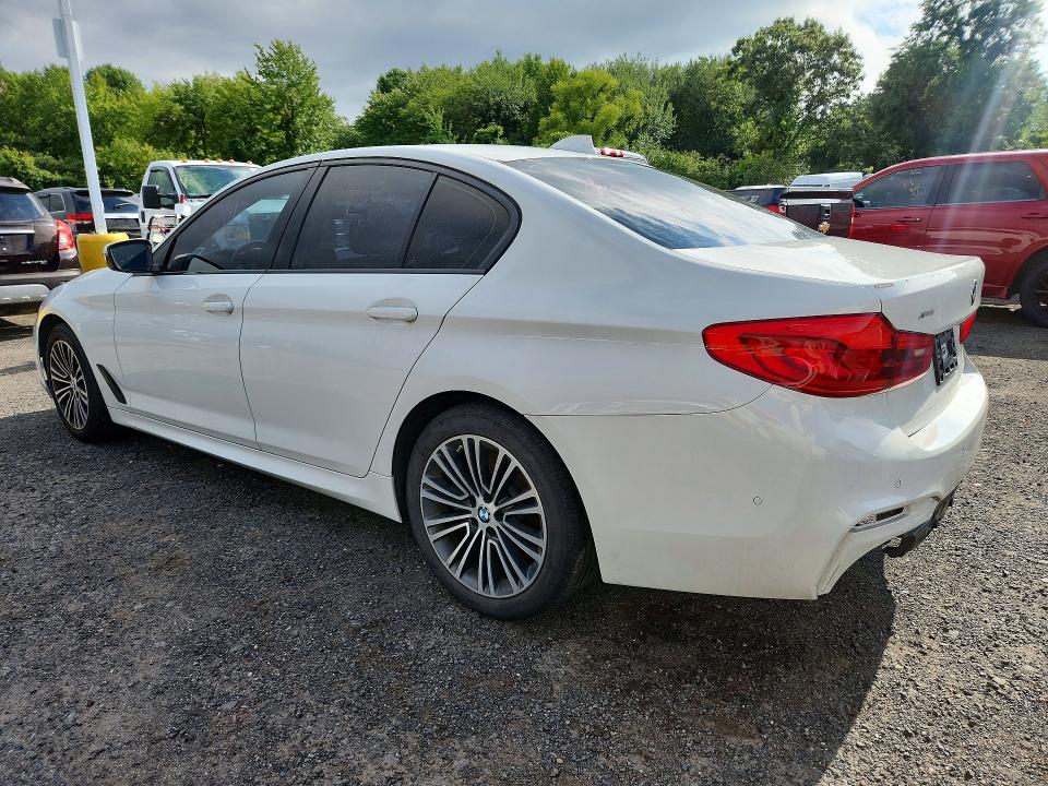 Photo 2 from auction – 2019 BMW 540 with VIN WBAJE7C56KG892610