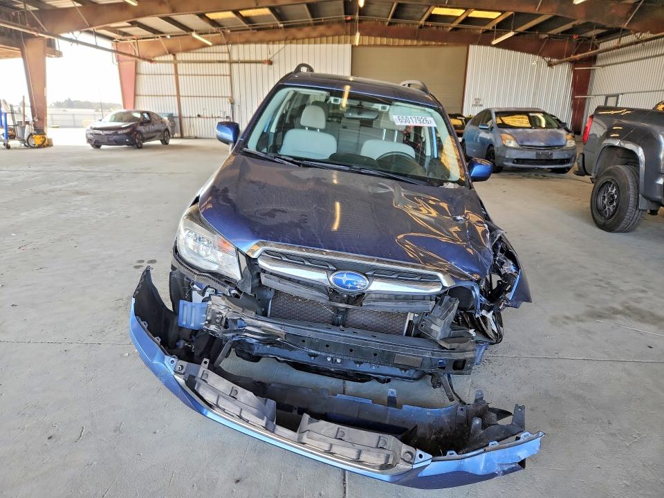 Photo 5 from auction – 2018 SUBARU FORESTER with VIN JF2SJAGC9JH447023