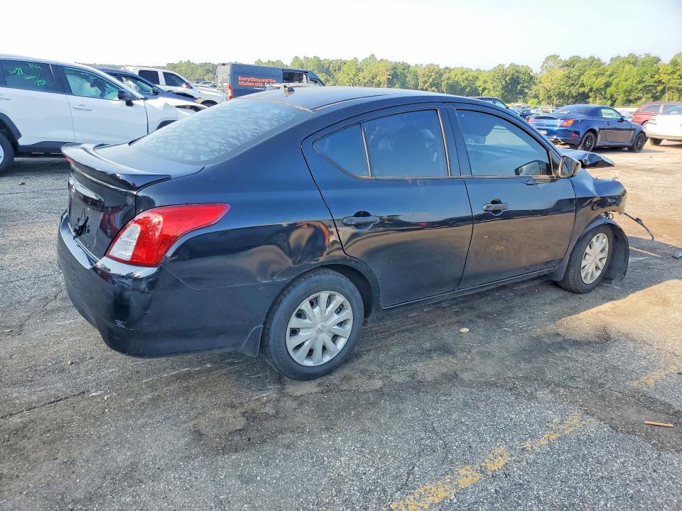 Photo 3 from auction – 2017 NISSAN VERSA with VIN 3N1CN7AP2HL857702