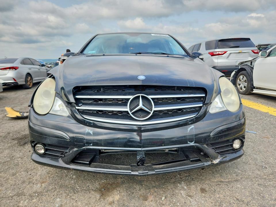 Photo 5 from auction – 2010 MERCEDES-BENZ R with VIN 4JGCB2FE8AA112431