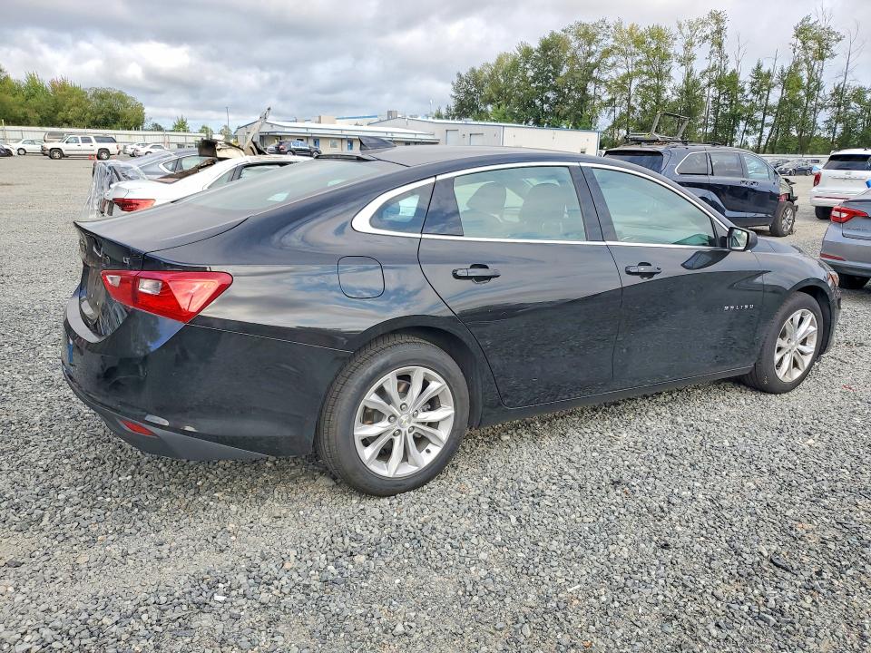 Photo 3 from auction – 2023 CHEVROLET MALIBU with VIN 1G1ZD5ST4PF178333