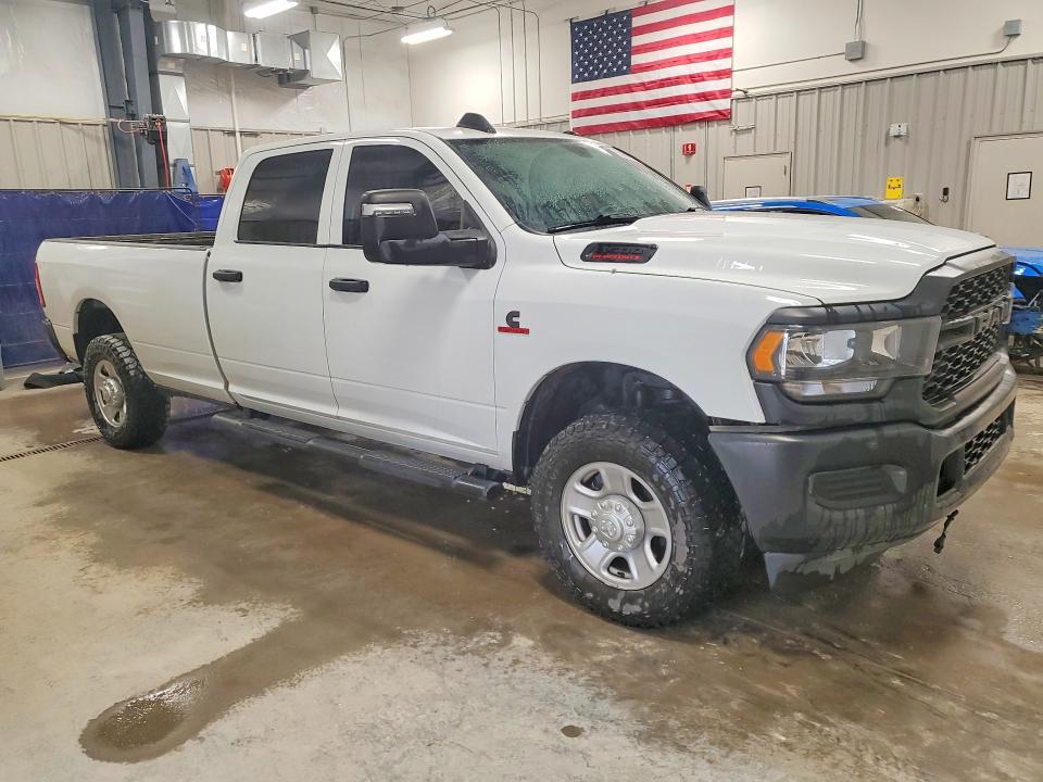 Photo 4 from auction – 2023 RAM 3500 with VIN 3C63R3GLXPG659768