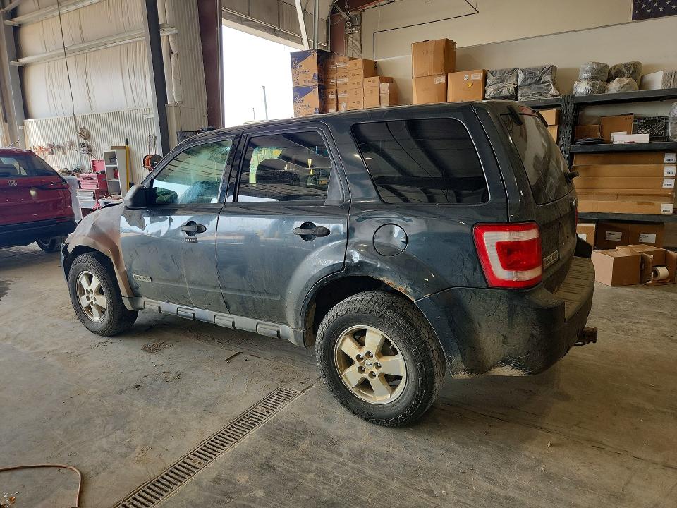 Photo 2 from auction – 2008 FORD ESCAPE with VIN 1FMCU93Z28KE30186