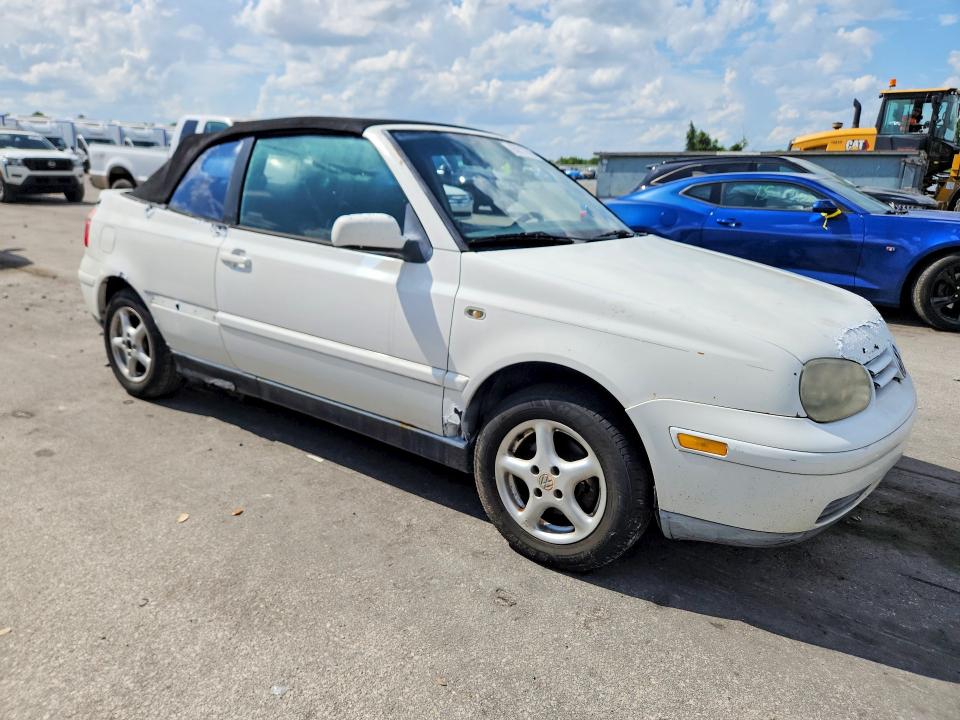 Photo 4 from auction – 2002 VOLKSWAGEN CABRIO with VIN 3VWCC21V62M805394
