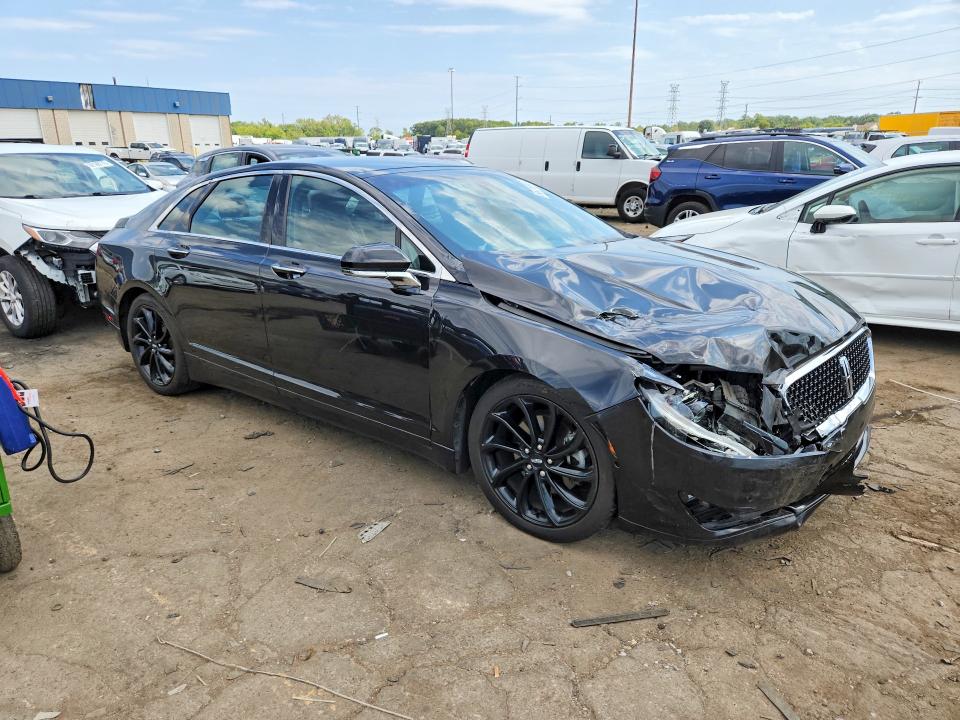 Photo 4 from auction – 2020 LINCOLN MKZ with VIN 3LN6L5E9XLR616701