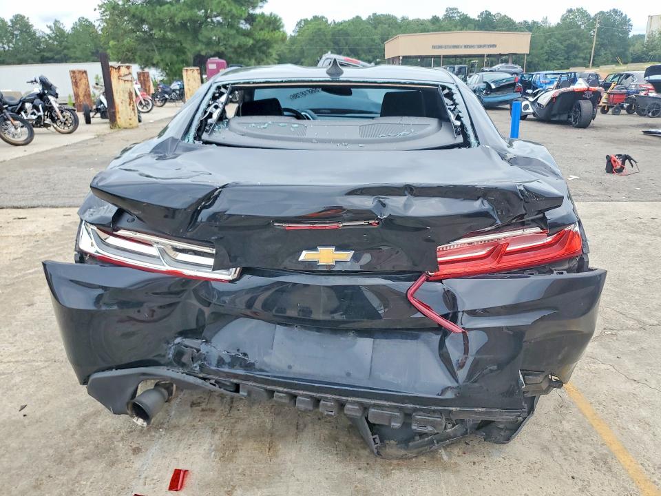 Photo 6 from auction – 2017 CHEVROLET CAMARO with VIN 1G1FD1RS5H0143040