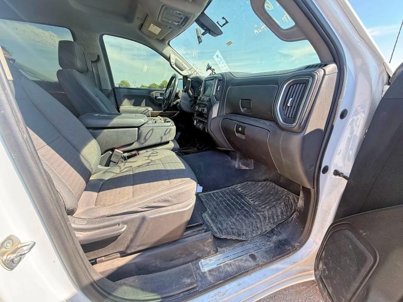 Photo 5 from auction – 2019 CHEVROLET SILVERADO with VIN 3GCUYDED9KG257671