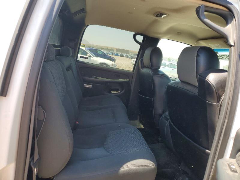 Photo 10 from auction – 2002 CHEVROLET AVALANCHE with VIN 3GNEK13T52G119602