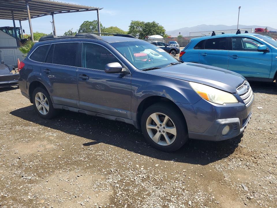 Photo 4 from auction – 2014 SUBARU OUTBACK with VIN 4S4BRBCCXE3203883