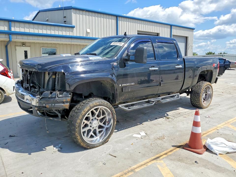 CHEVROLET SILVERADO 2009 with VIN 1GCHK63679F173640 - Photo from auction