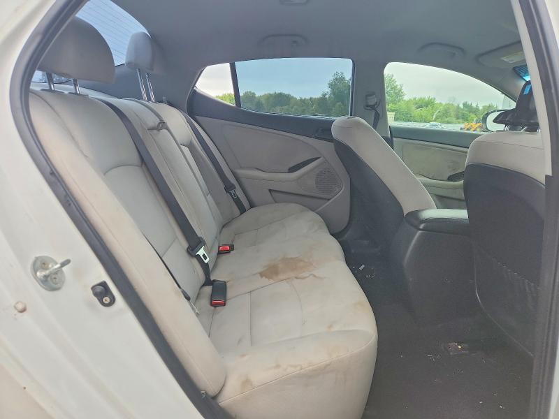 Photo 10 from auction – 2015 KIA OPTIMA with VIN KNAGM4A71F5635923