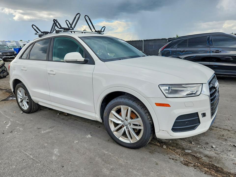Photo 4 from auction – 2017 AUDI Q3 with VIN WA1BCCFS6HR016960