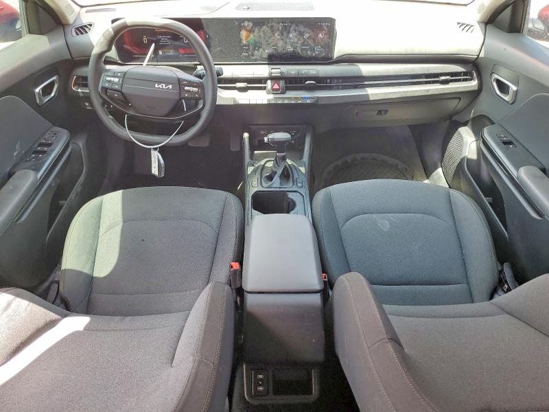 Zdjęcie 8 z aukcji – 2025 KIA K4 z VIN 3KPFT4DE5SE108090