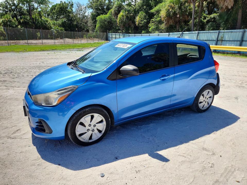 CHEVROLET SPARK 2017 with VIN KL8CB6SA1HC812653 - Photo from auction