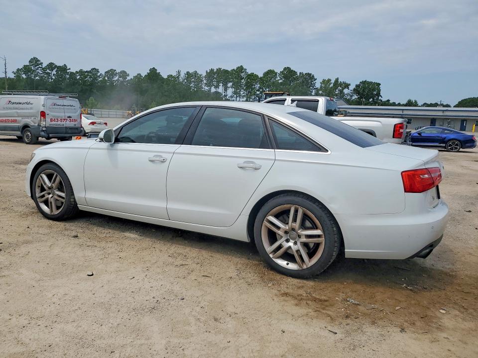 Zdjęcie 2 z aukcji – 2015 AUDI A6 z VIN WAUGFAFCXFN010211