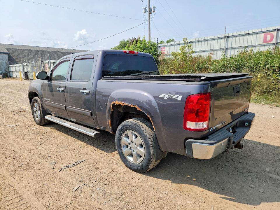 Photo 2 from auction – 2011 GMC SIERRA with VIN 3GTP2VE30BG261331