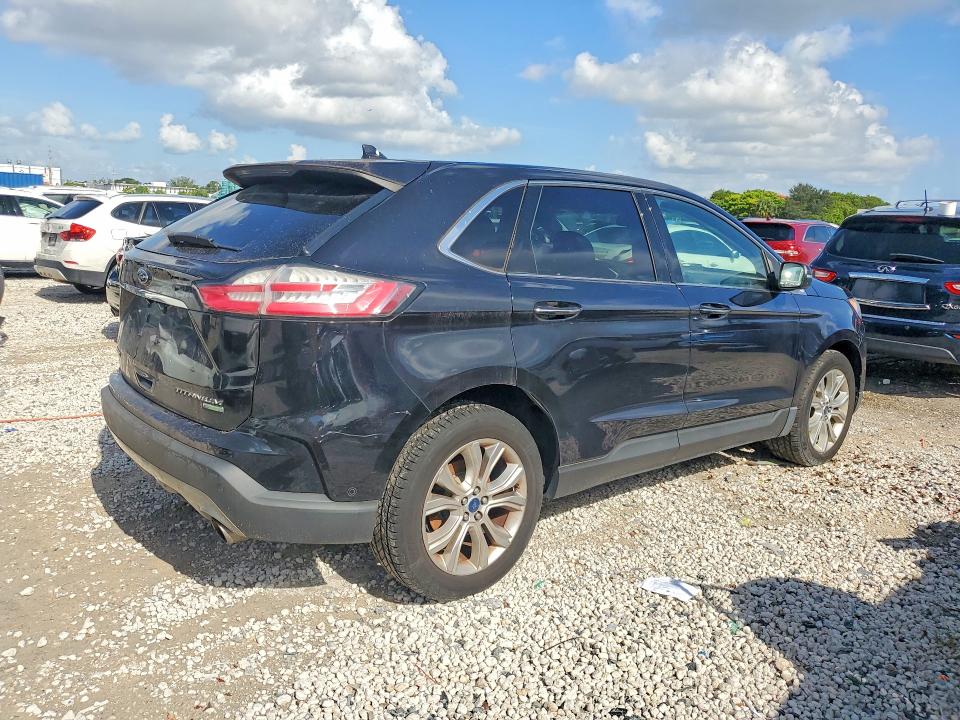 Photo 3 from auction – 2019 FORD EDGE with VIN 2FMPK3K9XKBB42391