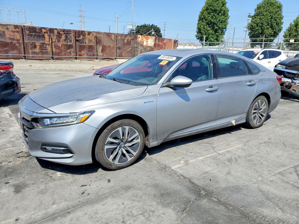 HONDA ACCORD 2018 with VIN 1HGCV3F40JA002726 - Photo from auction