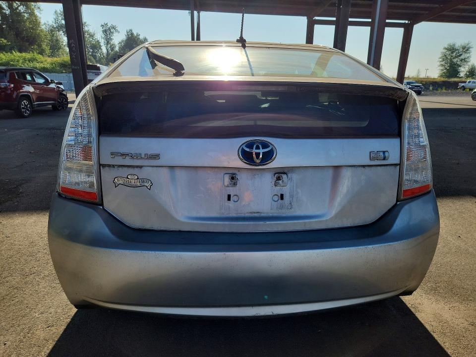 Photo 6 from auction – 2011 TOYOTA PRIUS with VIN JTDKN3DU6B0253142