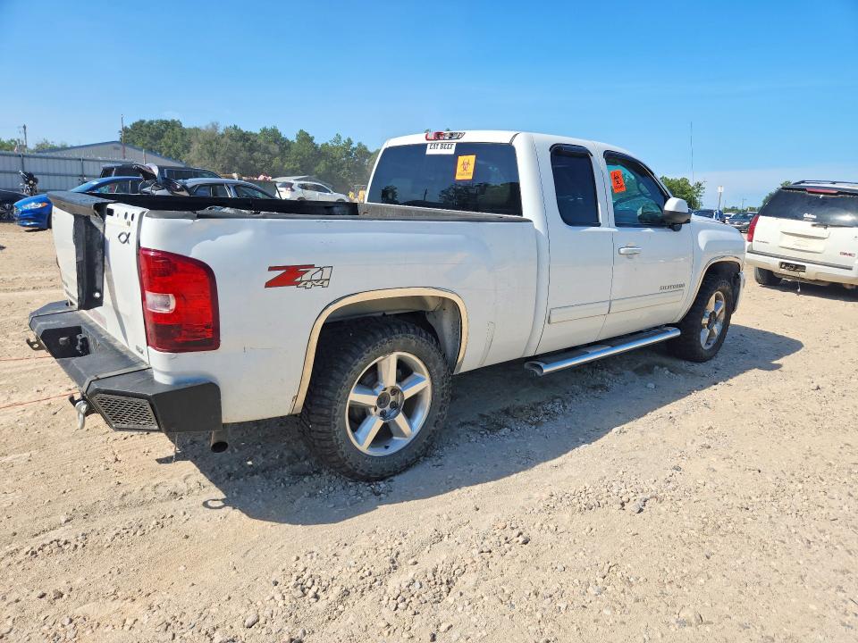 Photo 3 from auction – 2012 CHEVROLET SILVERADO with VIN 1GCRKTE72CZ190666