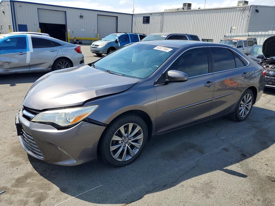 TOYOTA CAMRY 2017 with VIN 4T1BF1FK2HU621178 - Photo from auction