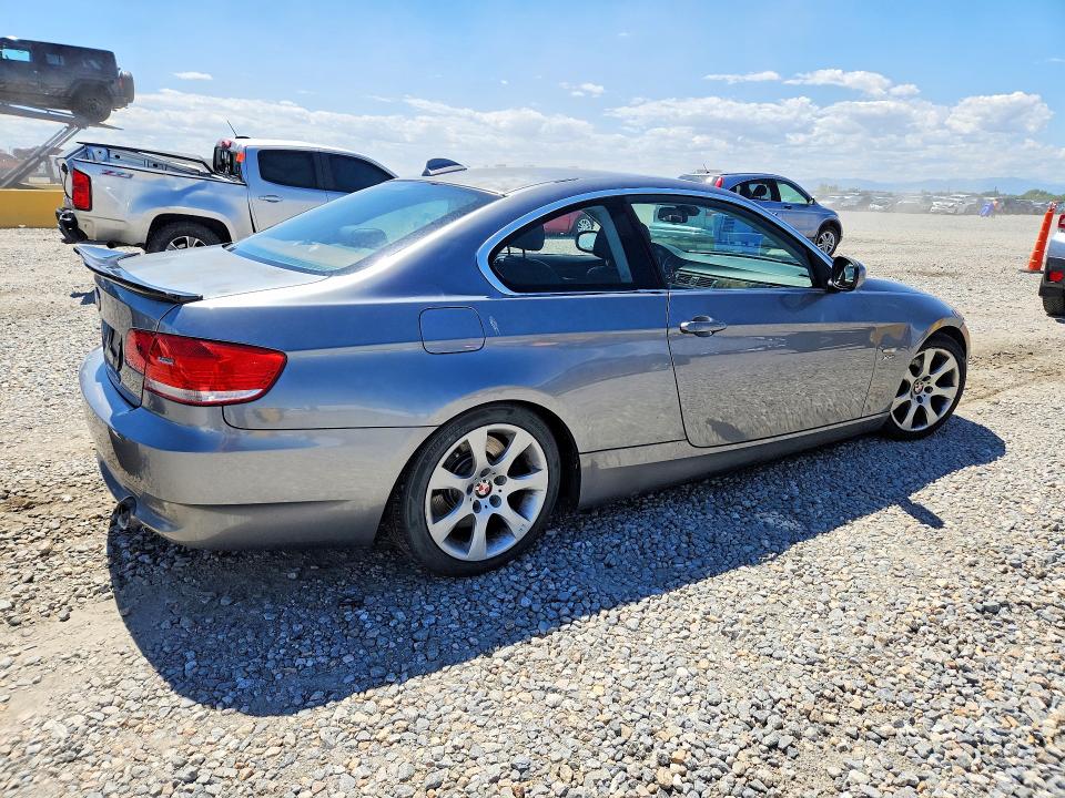Photo 3 from auction – 2010 BMW 335 with VIN WBAWC7C5XAE271344