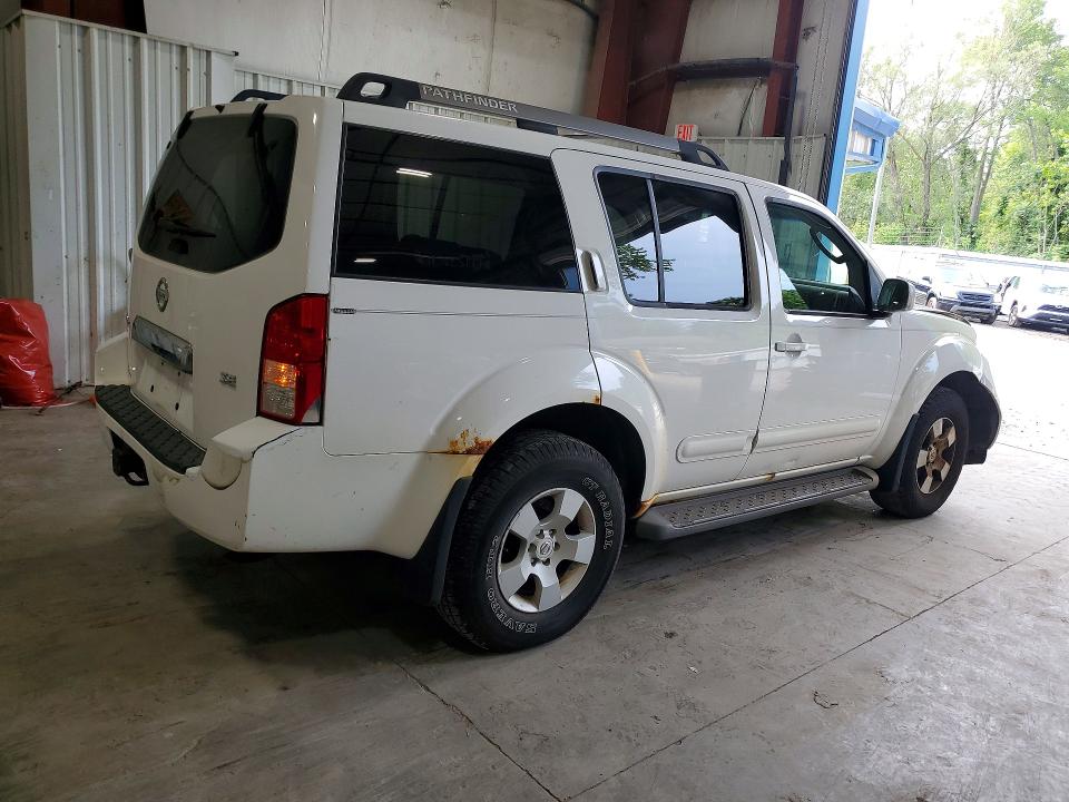 Photo 3 from auction – 2005 NISSAN PATHFINDER with VIN 5N1AR18W55C766171