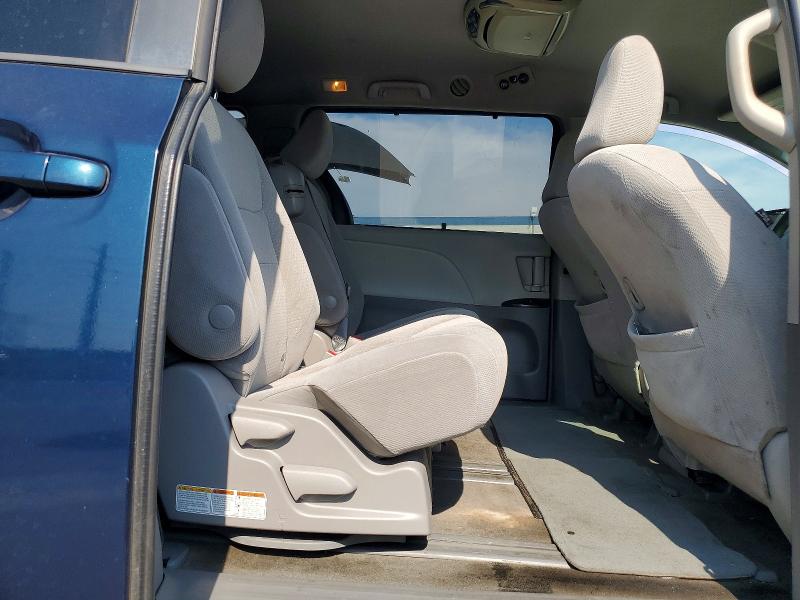Фото 11 с аукциона – 2012 TOYOTA SIENNA с VIN 5TDKK3DC1CS273183