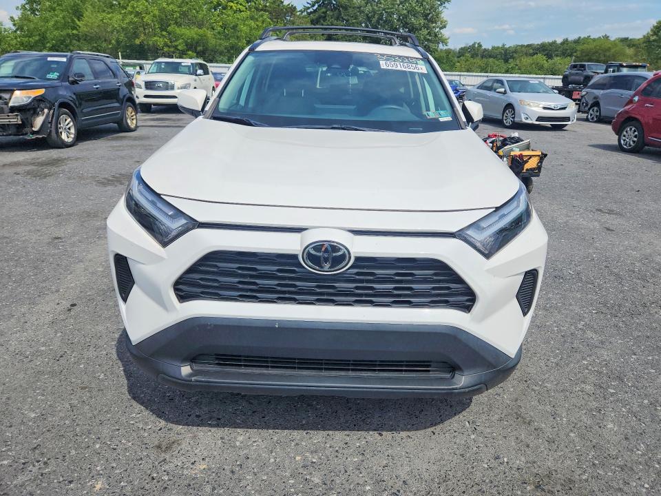 Photo 5 from auction – 2023 TOYOTA RAV4 with VIN 2T3P1RFV8PC353287