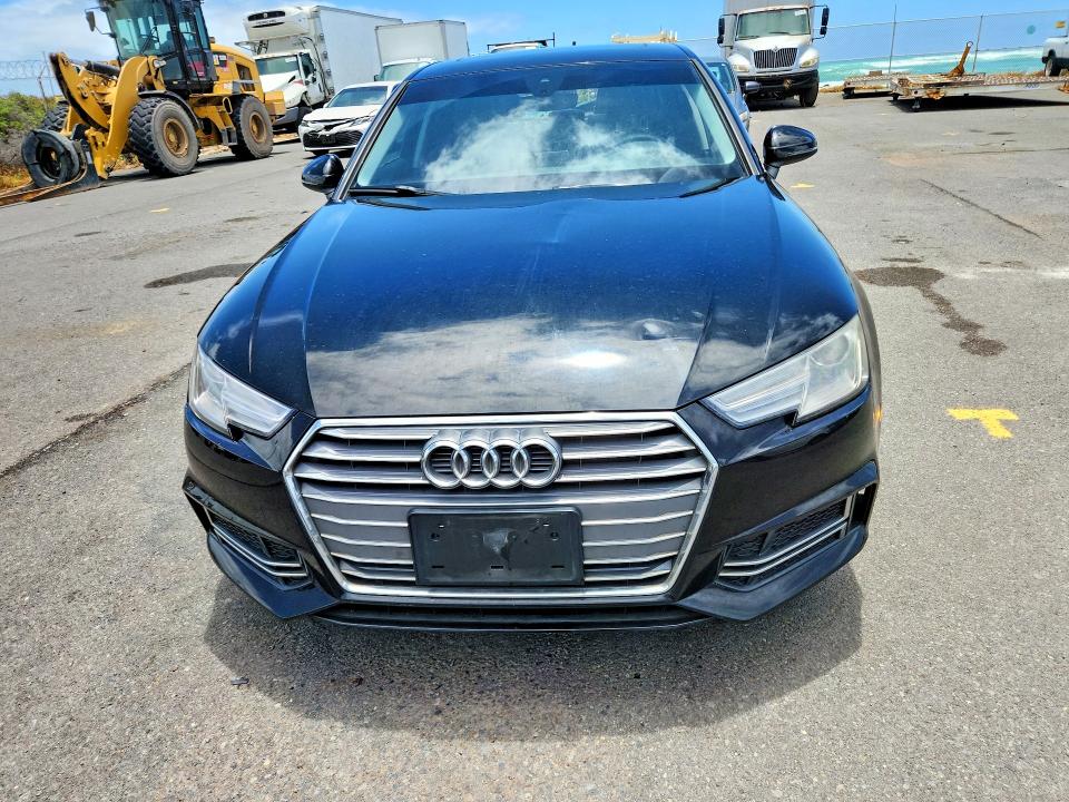 Zdjęcie 5 z aukcji – 2018 AUDI A4 z VIN WAUKMAF4XJA204598