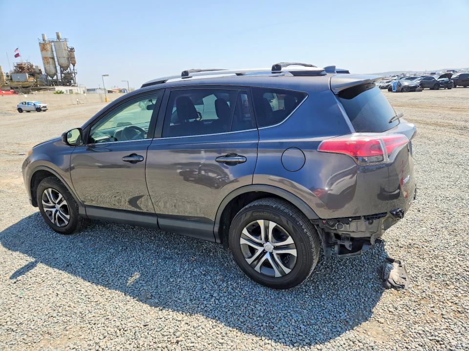 Photo 2 from auction – 2016 TOYOTA RAV4 with VIN JTMZFREV6GJ075479