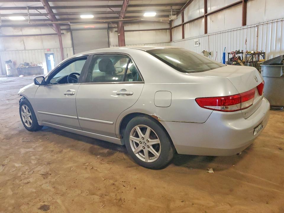 Photo 2 from auction – 2003 HONDA ACCORD with VIN 1HGCM66583A101522