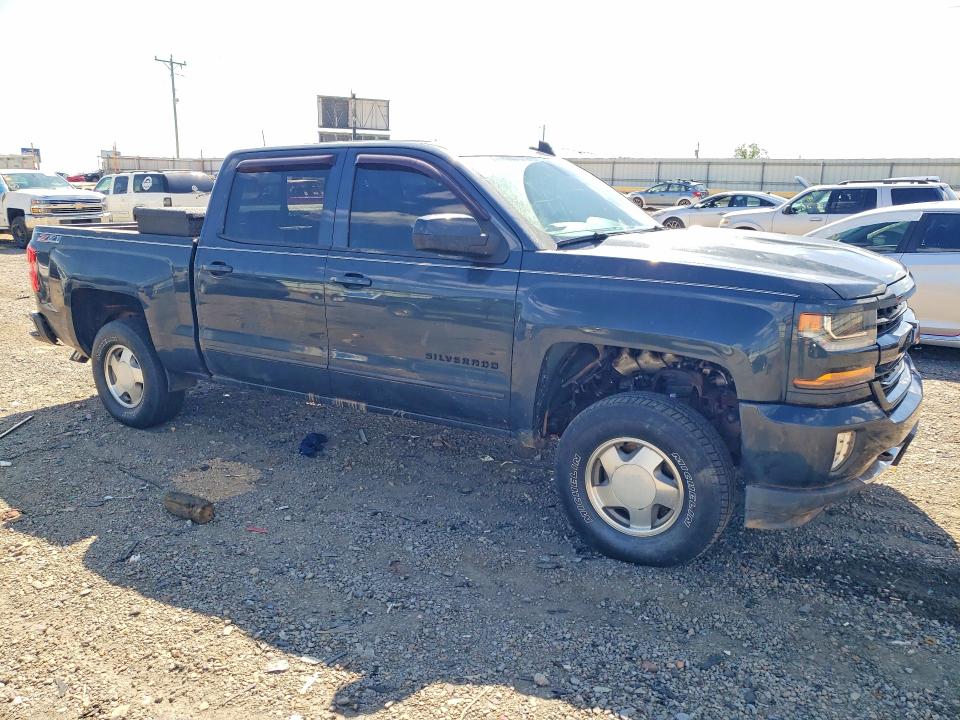 Photo 4 from auction – 2017 CHEVROLET SILVERADO with VIN 3GCUKREC9HG415022