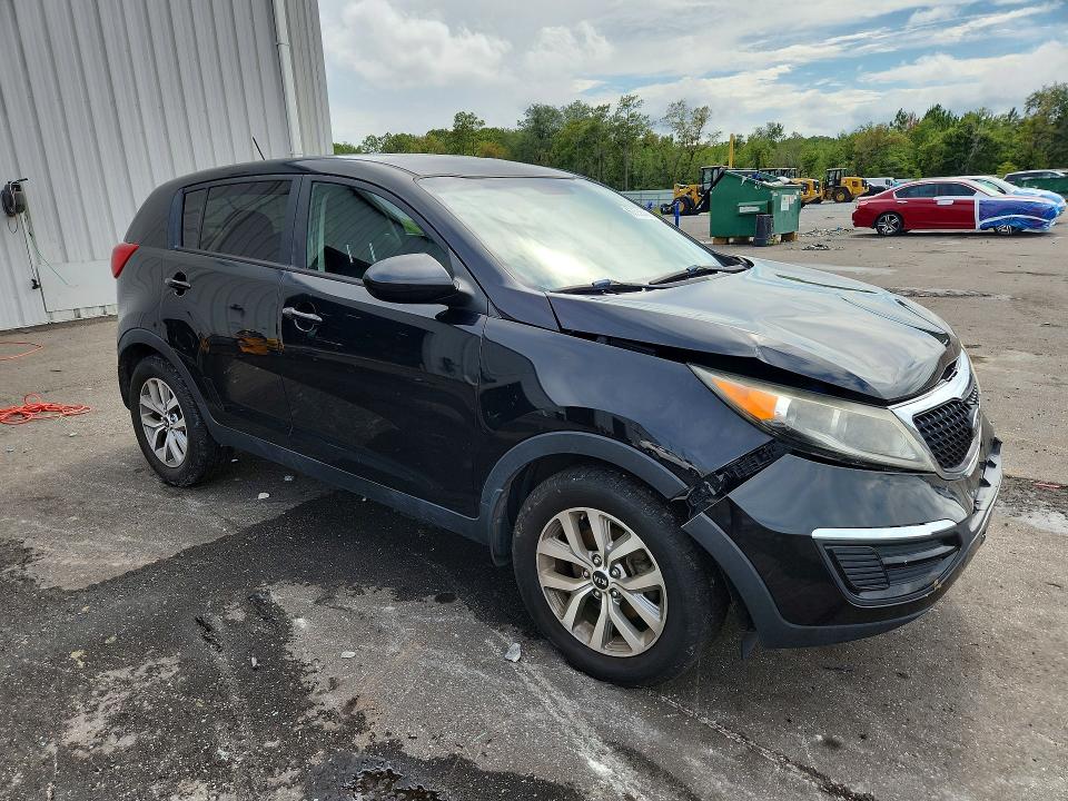 Photo 4 from auction – 2016 KIA SPORTAGE with VIN KNDPB3AC3G7833845