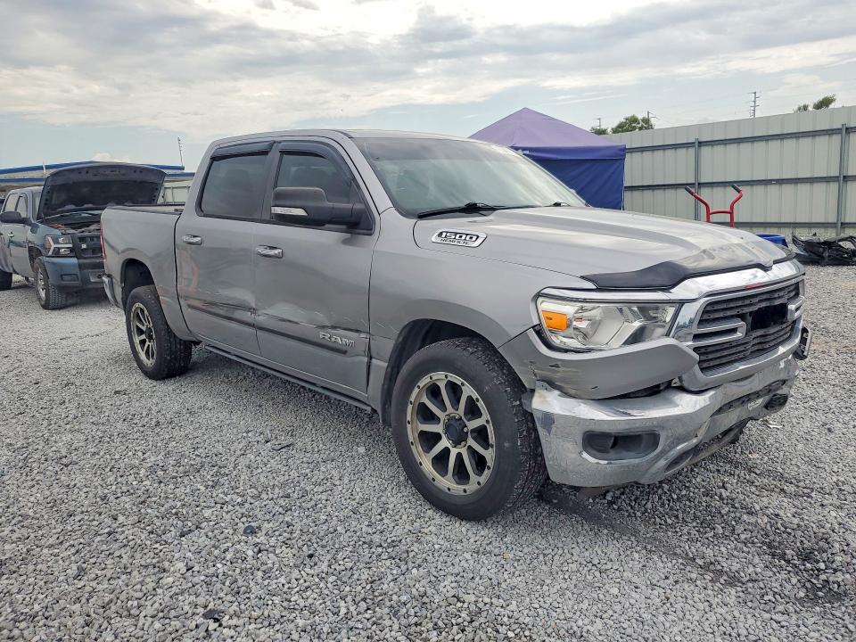 Photo 4 from auction – 2019 RAM 1500 with VIN 1C6RREFT2KN568100