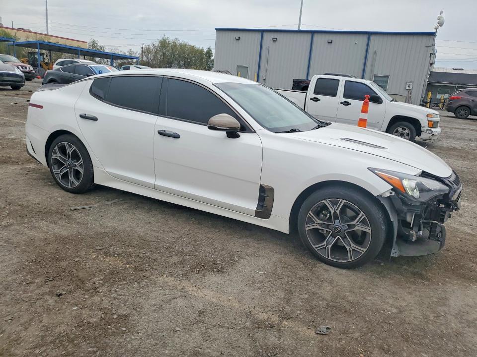 Foto 4 de la subasta – 2021 KIA STINGER con VIN KNAE15LA9M6090107