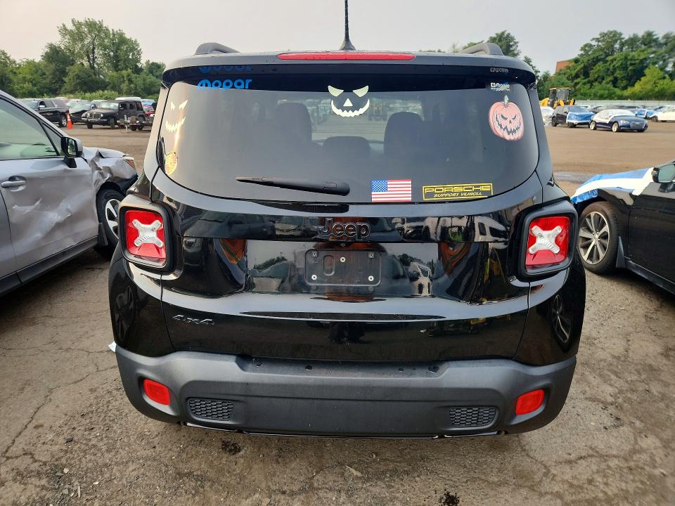 Photo 6 from auction – 2017 JEEP RENEGADE with VIN ZACCJBBB9HPG09453