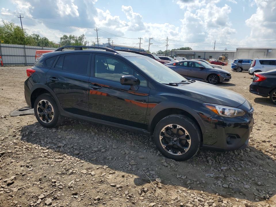 Photo 4 from auction – 2021 SUBARU CROSSTREK with VIN JF2GTAPC8M8210186